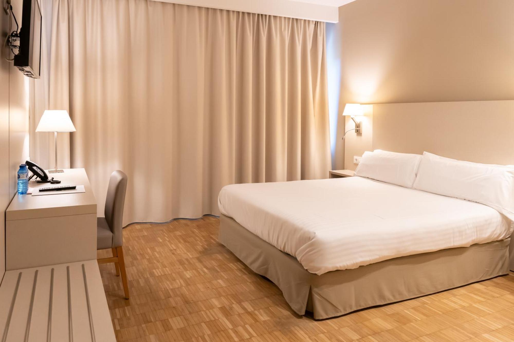 Deluxe Double Room Extra Bed